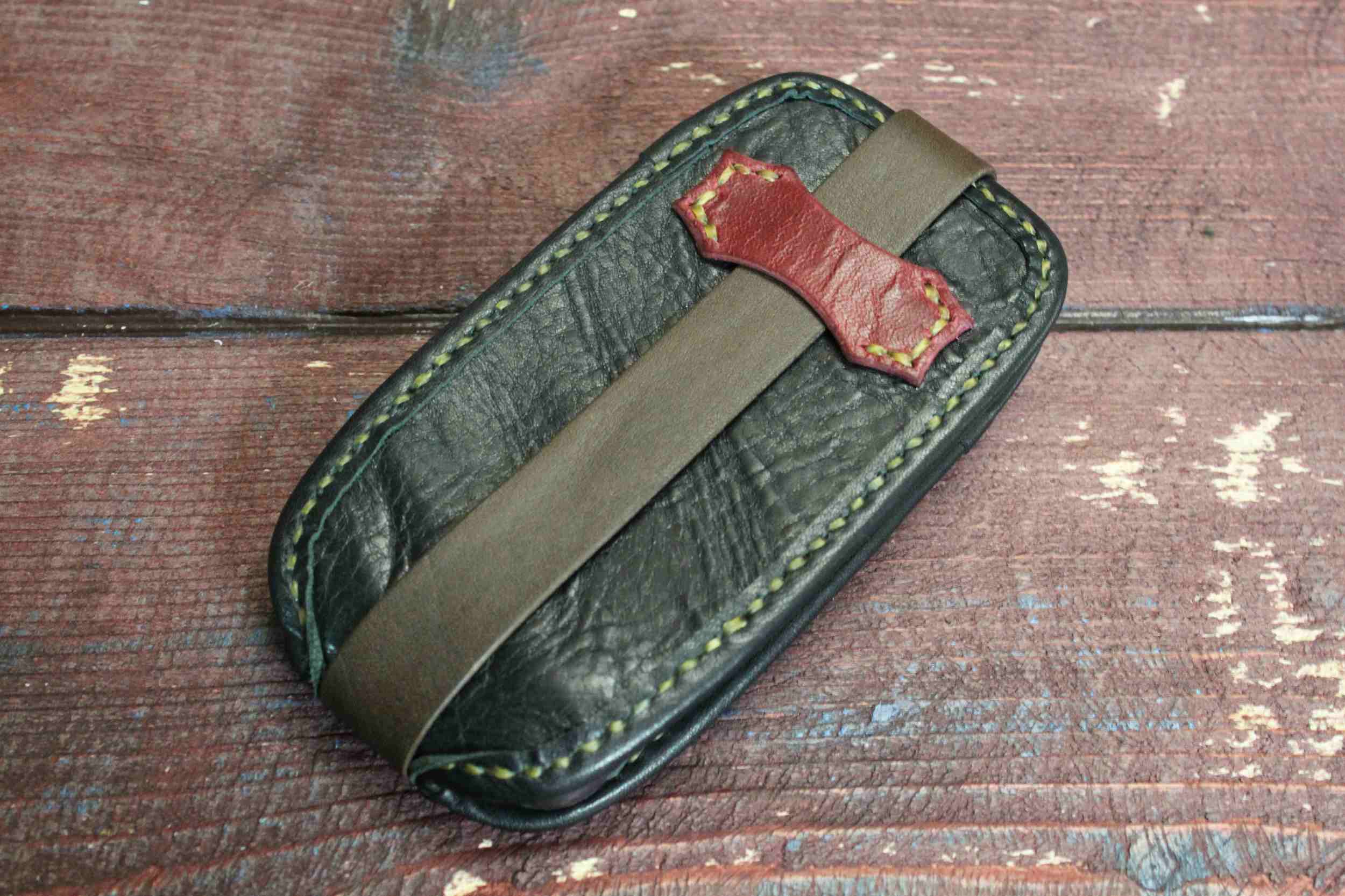 レザースマホホルダーの画像