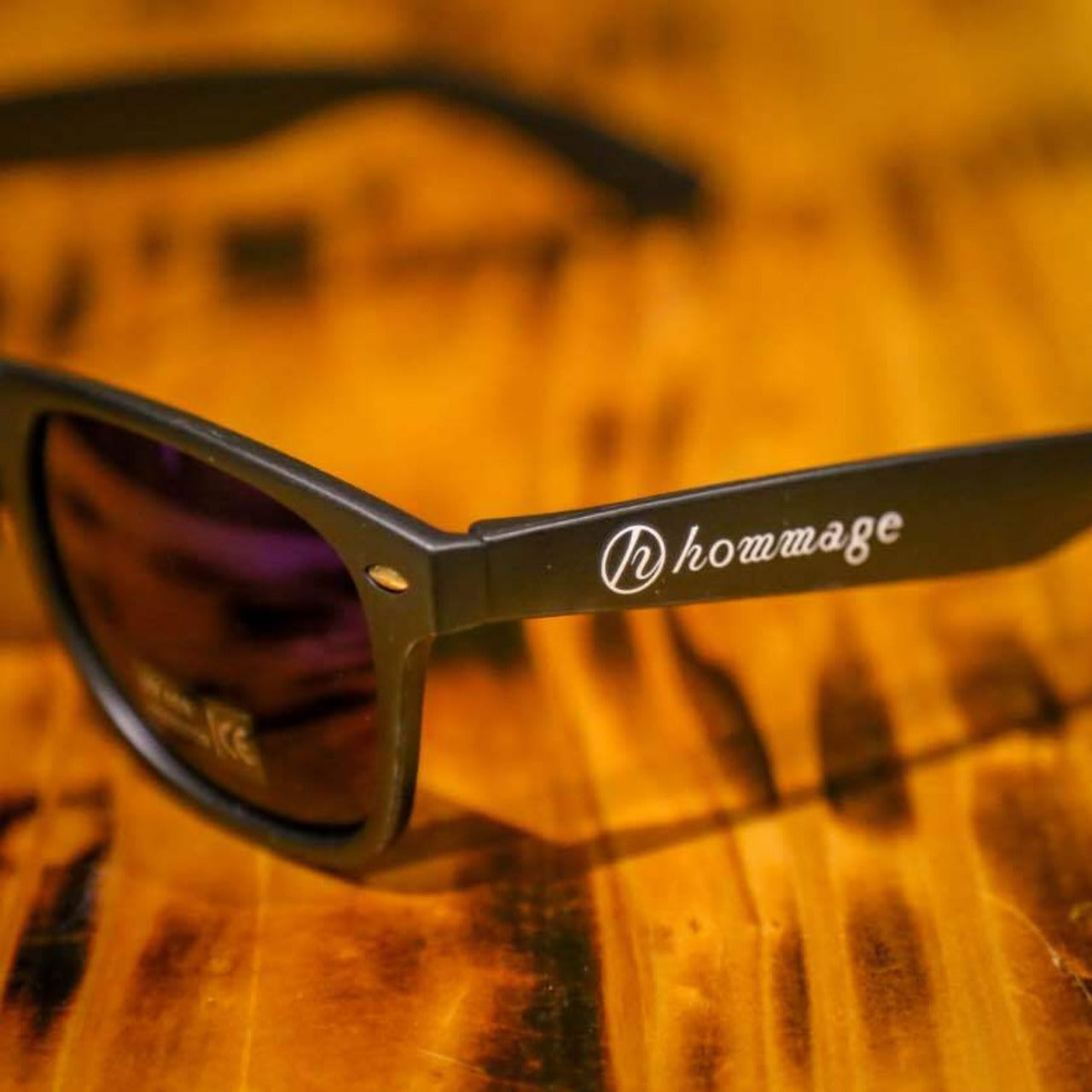 OLロゴ入りUV400対応マットブラックサングラス|紫外線カットレンズ画像3