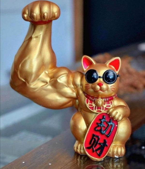 金色招き猫力こぶ